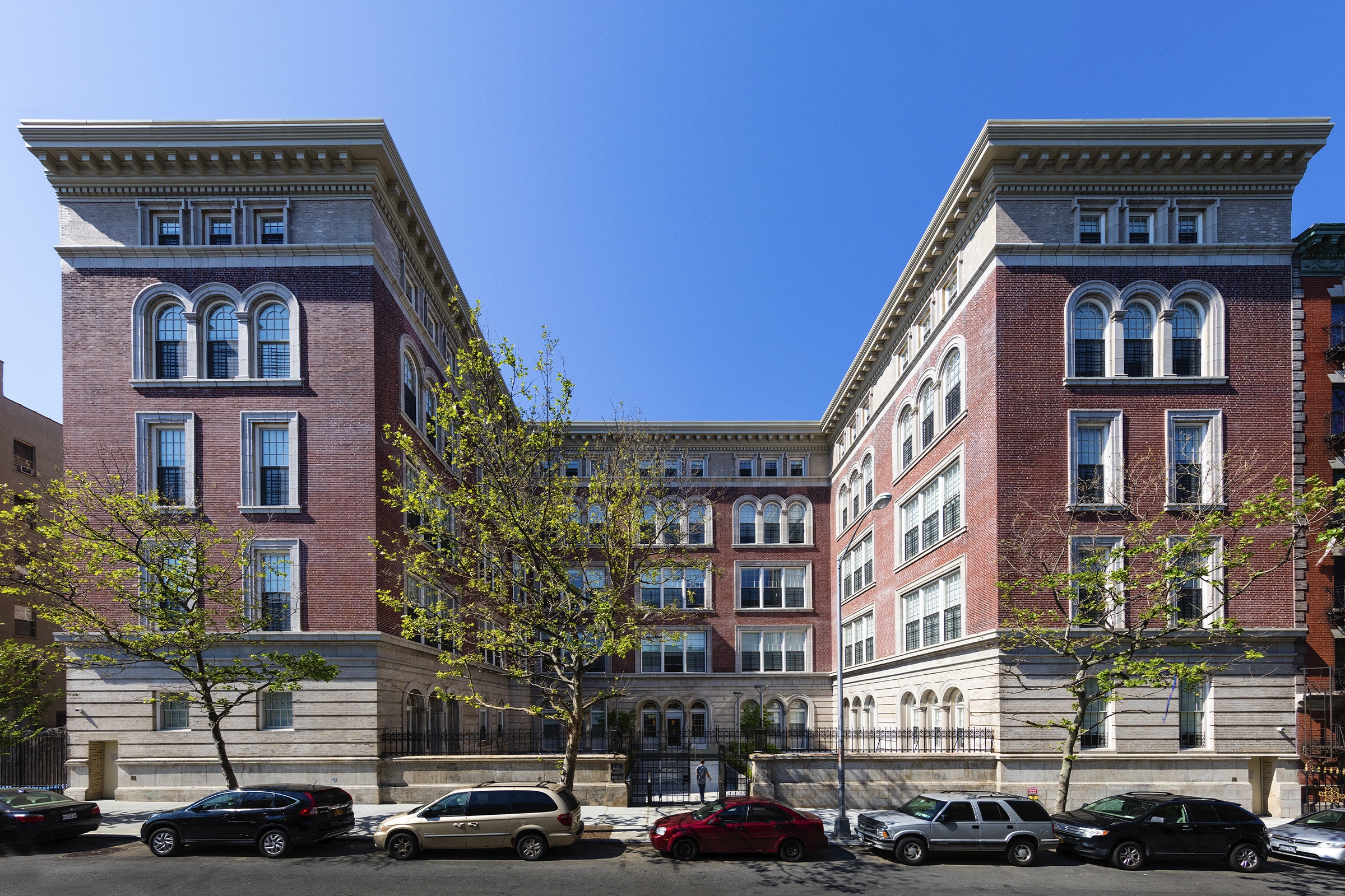 Residences At Ps 186 Dattner Architects